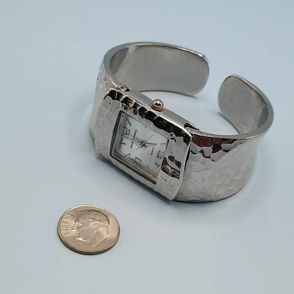 Sarah Coventry Watch Women's Hammered Silver Metal Cuff Hinge Band Needs Battery